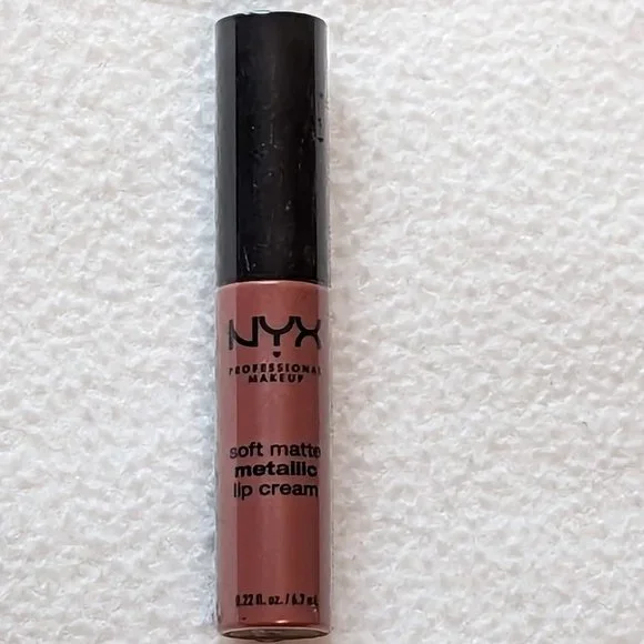 🌵3/$20 Cannes (Matte Muted Mauve) Soft Matte Metallic Lip Cream Liquid Lipstick - Picture 4 of 11